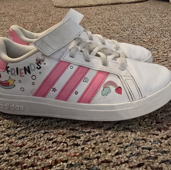 Adidas Grand Court Minnie Mouse Daisy Duck Little Girls 1.5 (1½) Sneakers Shoes - Picture 3 of 8